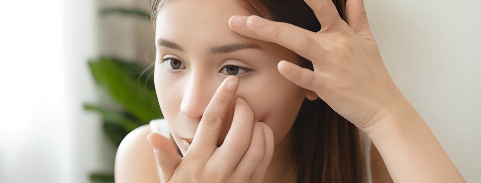 What Are Contact Lenses?